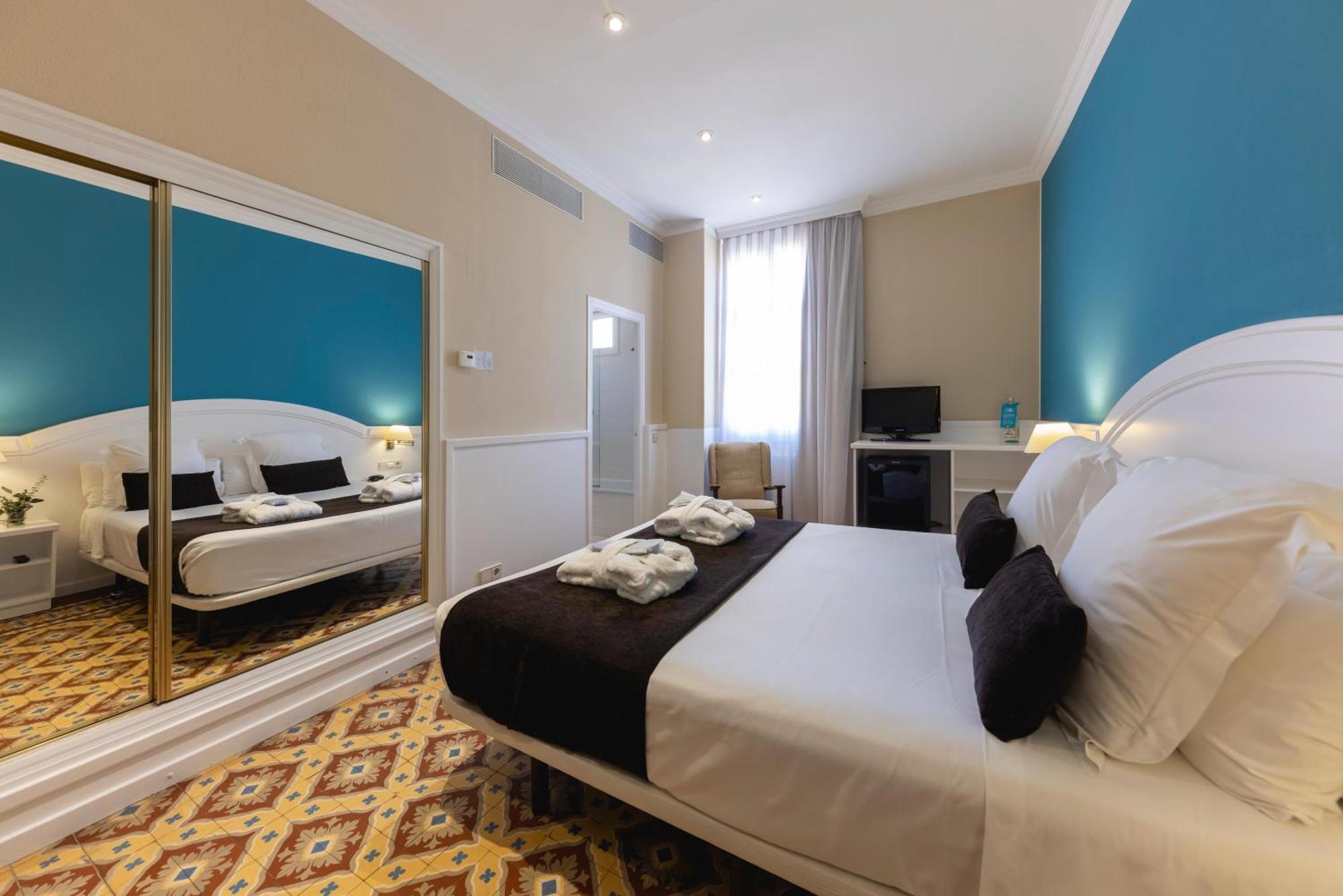 1881 Hotel Balneario Vichy Catalan Кальдес-де-Малавелья Екстер'єр фото