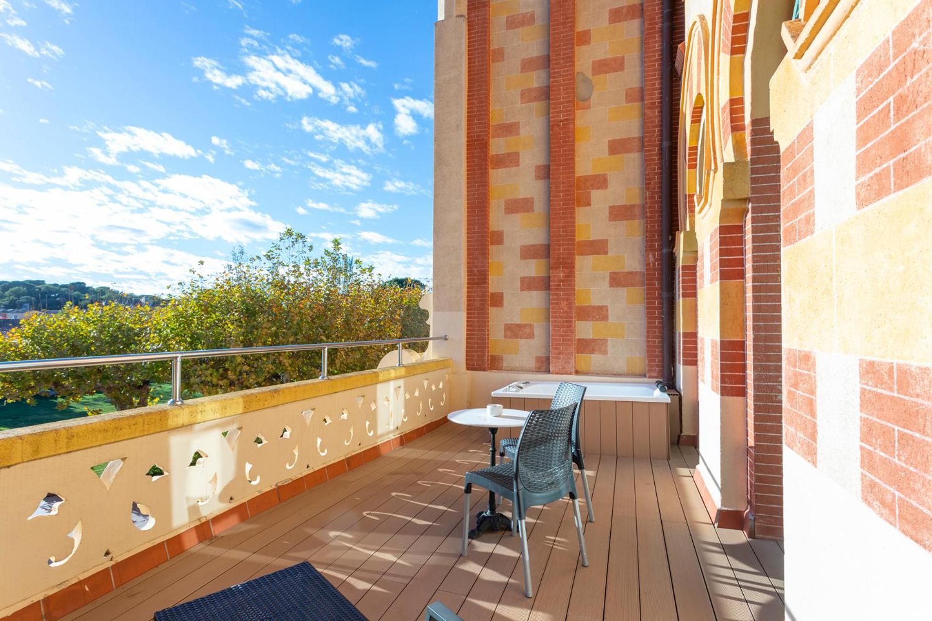 1881 Hotel Balneario Vichy Catalan Кальдес-де-Малавелья Екстер'єр фото